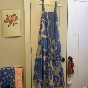 Selfie Leslie bridesmaid blue and cream dress